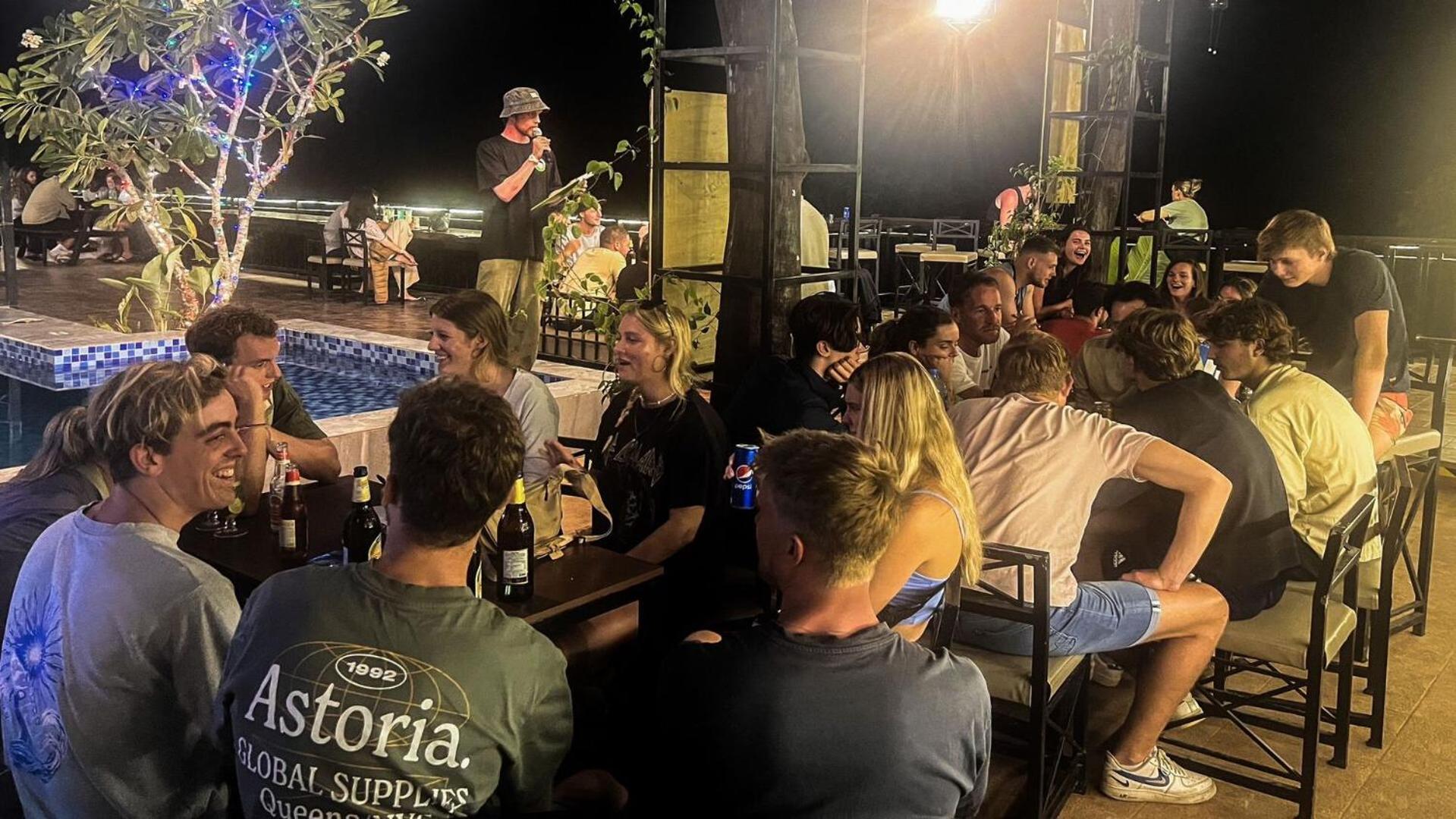 Mad Monkey Vang Vieng Extérieur photo
